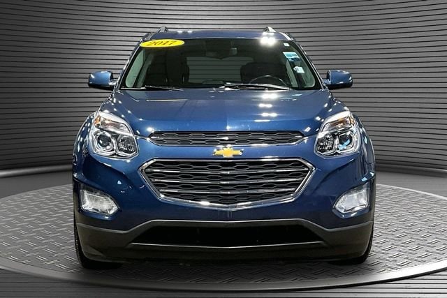 Used 2017 Chevrolet Equinox LT with VIN 2GNALCEK6H6171322 for sale in Daleville, IN