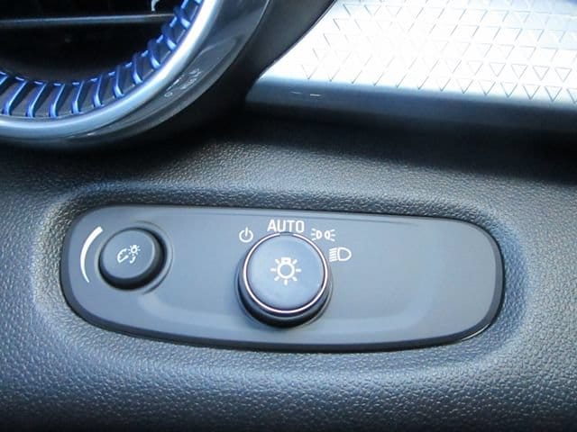 2026 Chevrolet Trax LT - Photo 12