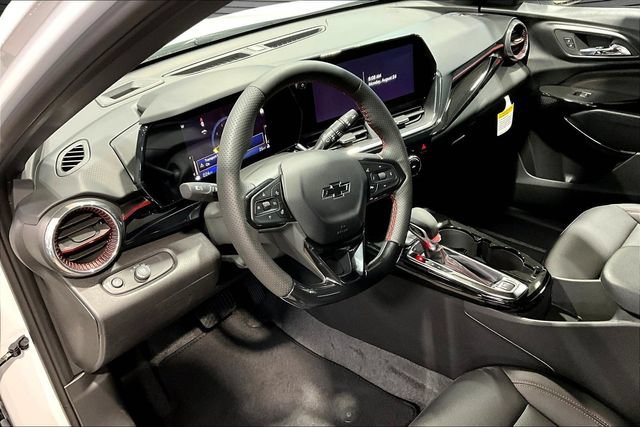 2026 Chevrolet Trax RS - Photo 7
