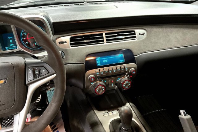 2015 Chevrolet Camaro Z/28 - Photo 9