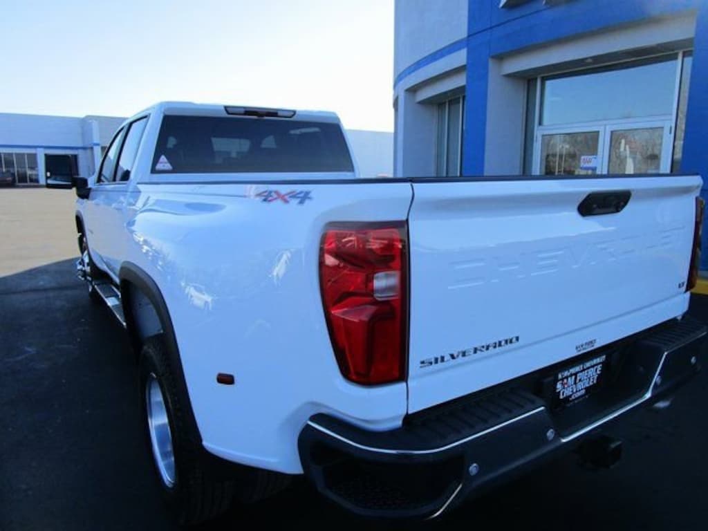 New 2026 Chevrolet Silverado 3500 HD LT DRW Truck