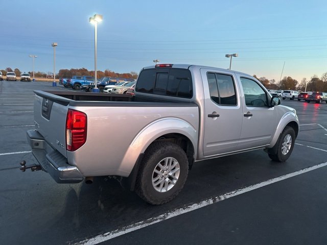 2019 Nissan Frontier SV photo 3