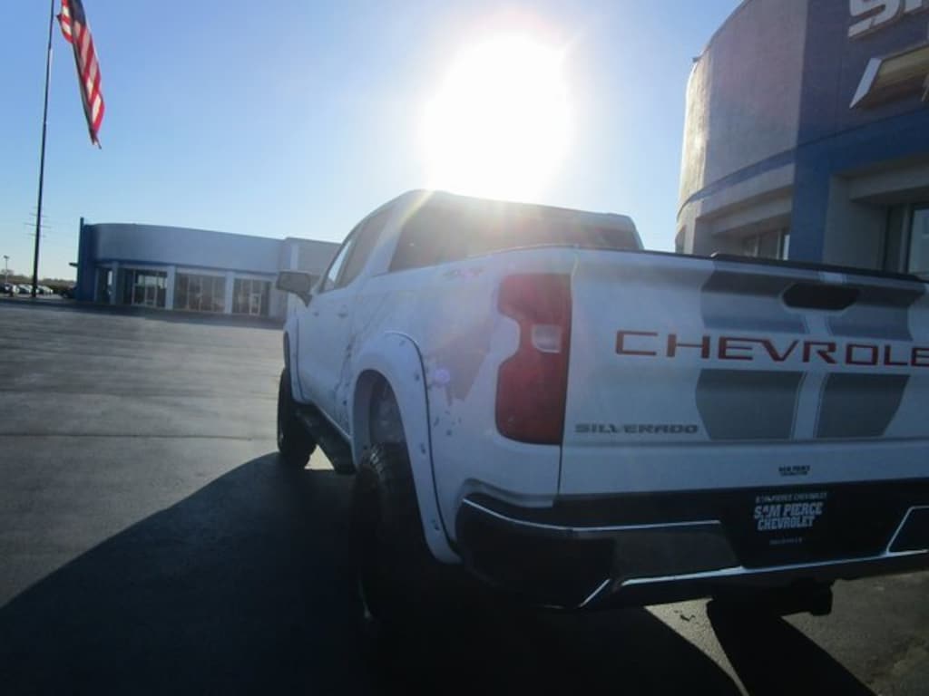 Used 2025 Chevrolet Silverado 1500 LT Truck