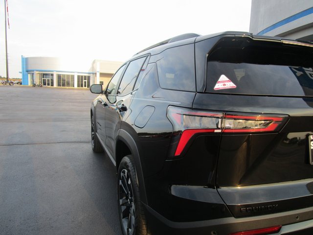 2026 Chevrolet Equinox RS photo 3
