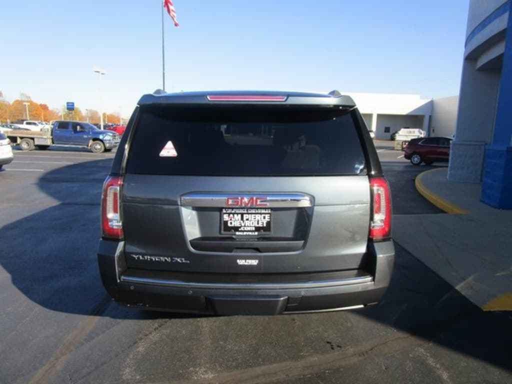 Used 2020 GMC Yukon XL Denali SUV