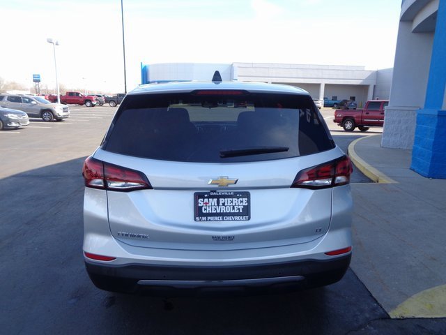 2022 Chevrolet Equinox LT photo 4