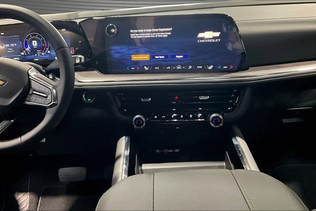 2026 Chevrolet Suburban LT - Photo 6