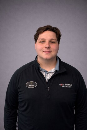 Staff member MASON KING from 43996c8c4002