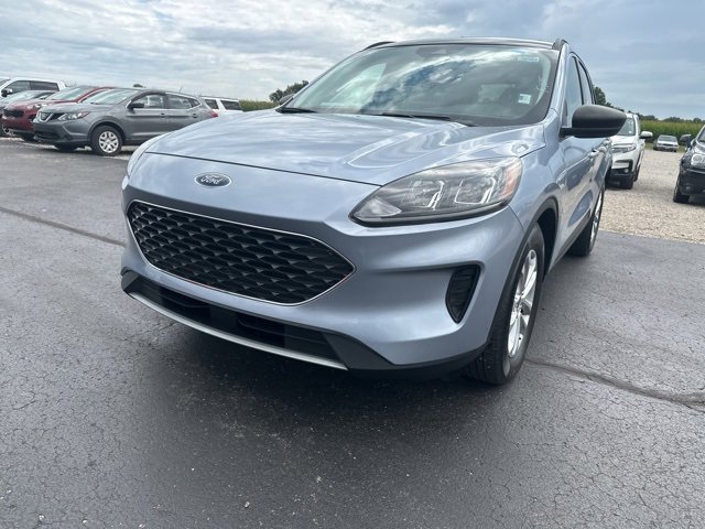 2022 Ford Escape SE photo 2