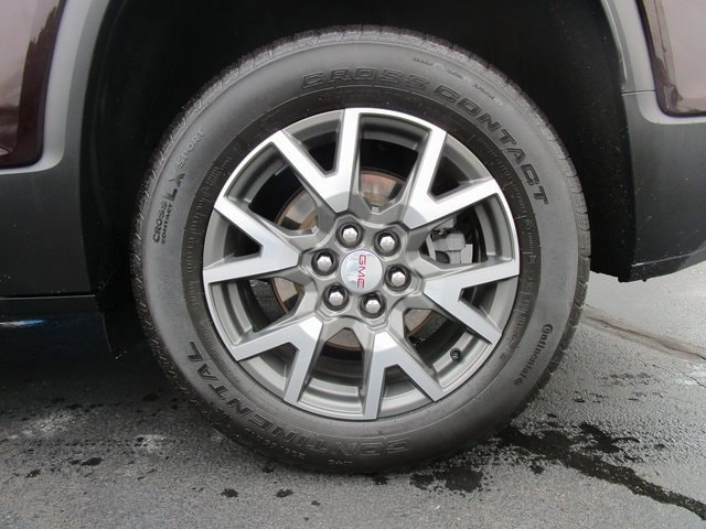 Used 2021 GMC Acadia SLE with VIN 1GKKNKLA7MZ199452 for sale in Daleville, IN