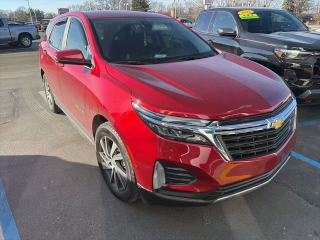 Used 2024 Chevrolet Equinox LT SUV