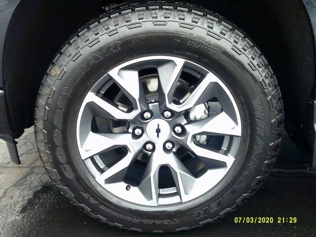 Certified 2024 Chevrolet Silverado 1500 RST with VIN 1GCUDEE85RZ146307 for sale in Daleville, IN