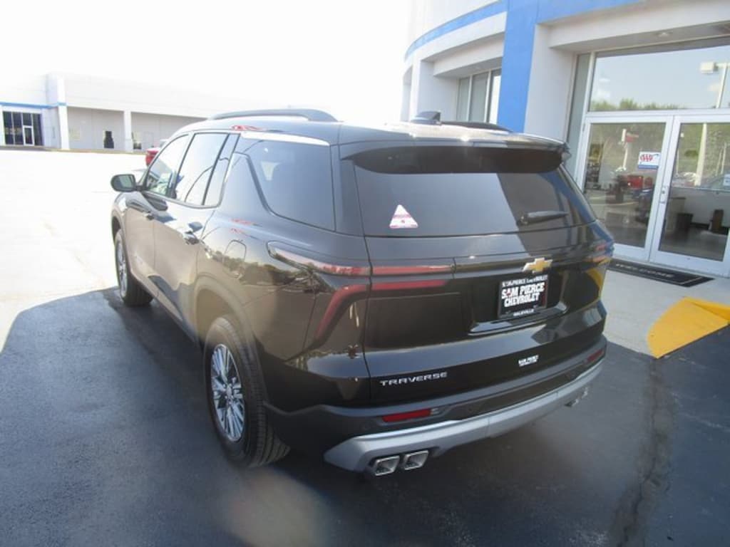 New 2026 Chevrolet Traverse LT SUV
