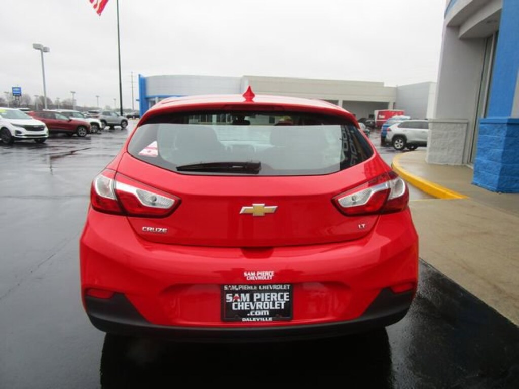 Used 2017 Chevrolet Cruze LT Car