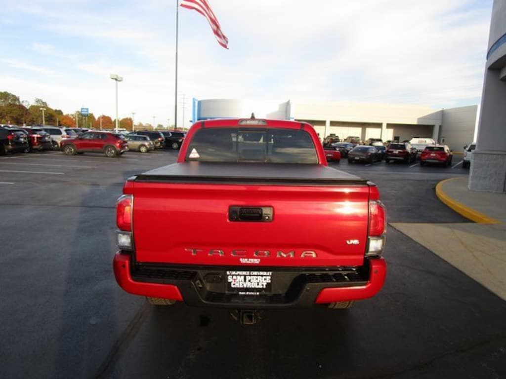 Used 2022 Toyota Tacoma 4WD SR