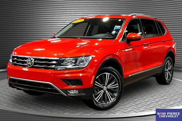 2019 Volkswagen Tiguan 2.0T SEL 4Motion's photo