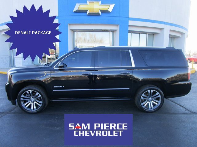2019 GMC Yukon XL Denali's photo