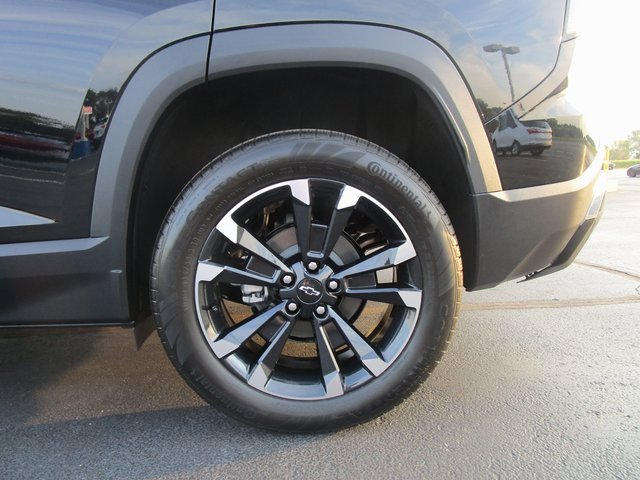 2026 Chevrolet Equinox RS photo 2