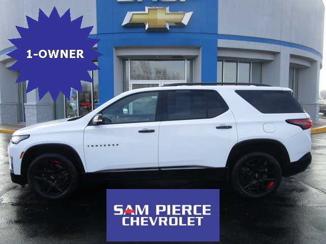 2022 Chevrolet Traverse Premier's photo
