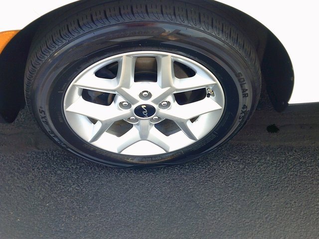 2022 Kia Soul LX photo 2