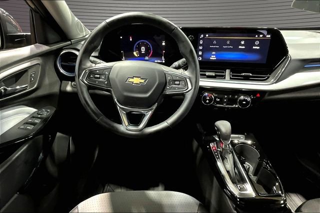 2025 Chevrolet Trax LT - Photo 8
