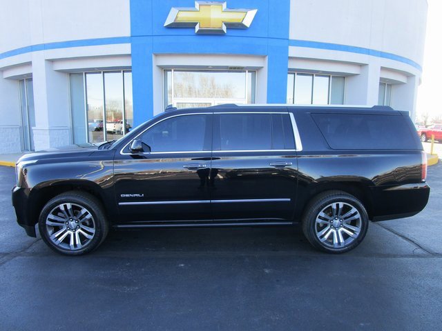 2019 GMC Yukon XL Denali's photo