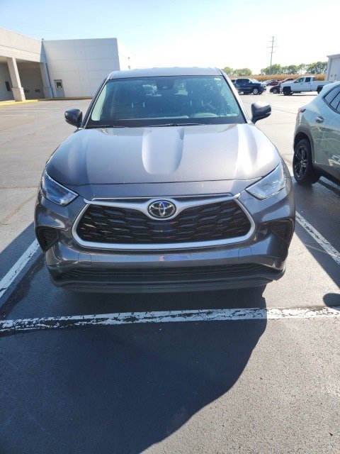 2023 Toyota Highlander Limited Platinum XLE XSE photo 2