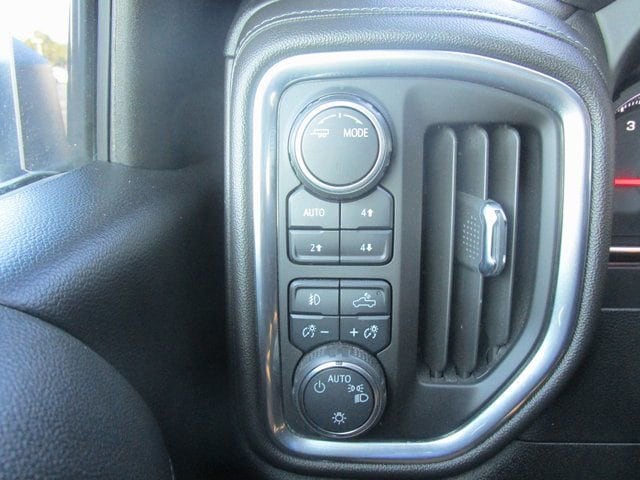 2022 Chevrolet Silverado 1500 Limited LT Trail Boss - Photo 12