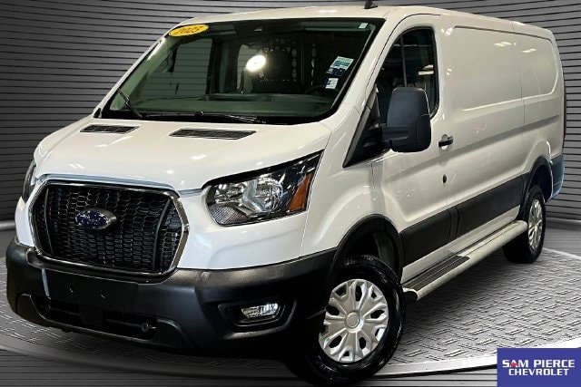 2025 Ford Transit Van Base