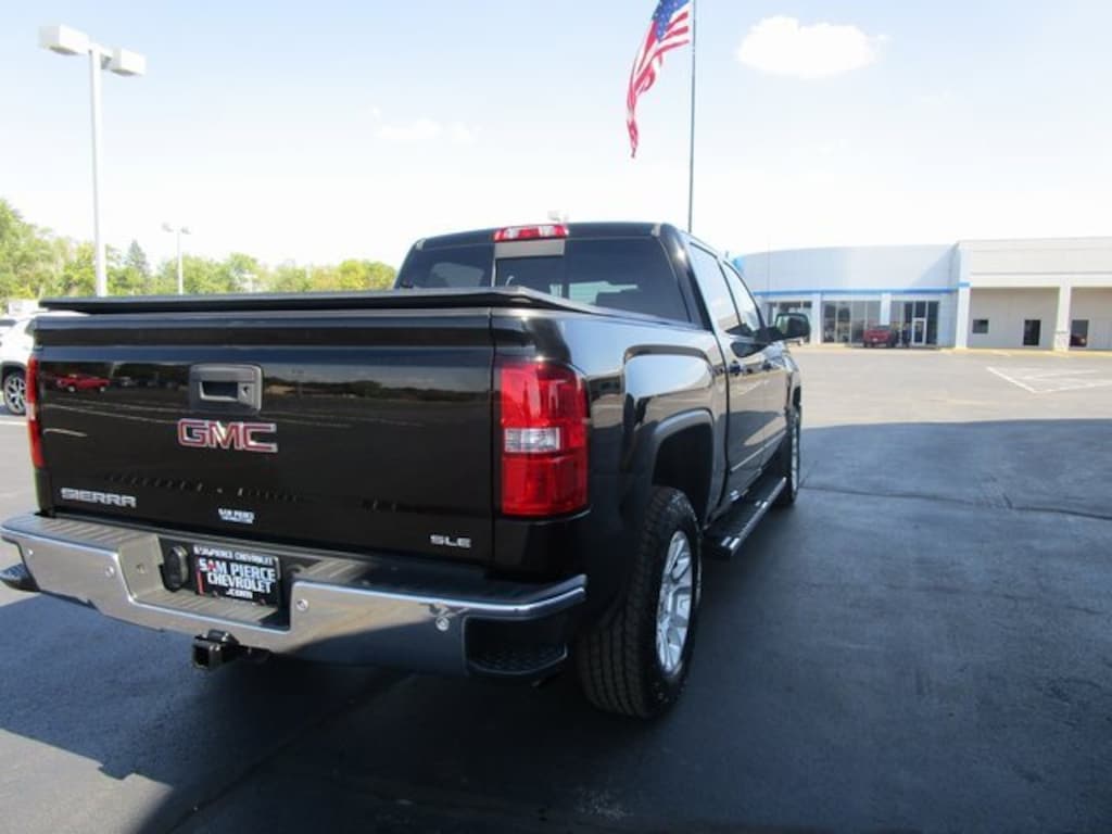 Used 2018 GMC Sierra 1500 SLE Truck