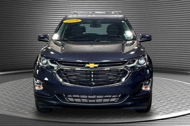 Used 2018 Chevrolet Equinox LT with VIN 3GNAXJEV8JS525951 for sale in Daleville, IN