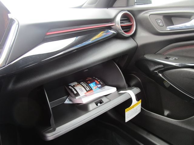 2026 Chevrolet Trax RS - Photo 14