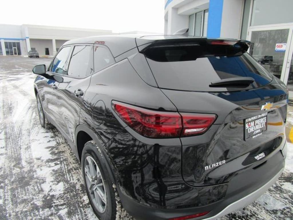 Used 2023 Chevrolet Blazer 2LT SUV