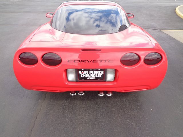 2001 Chevrolet Corvette photo 4