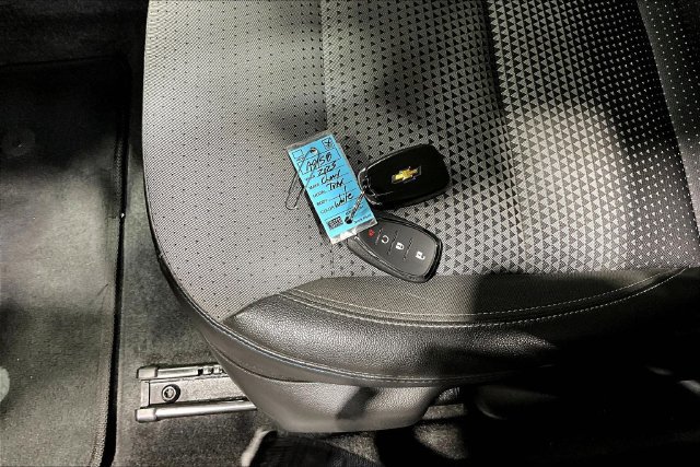 2025 Chevrolet Trax LT - Photo 31