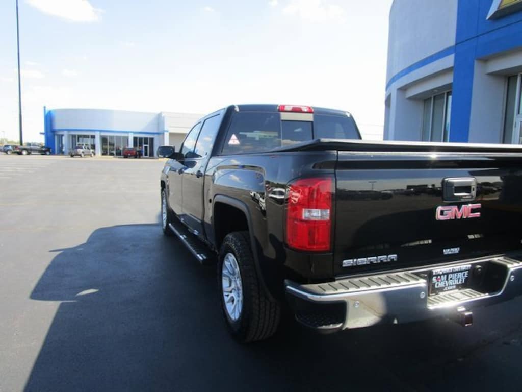 Used 2018 GMC Sierra 1500 SLE Truck