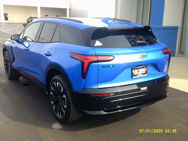 2025 Chevrolet Blazer EV RS photo 3