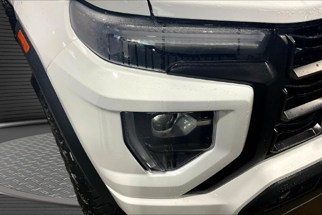 2026 GMC Canyon AT4X - Photo 32