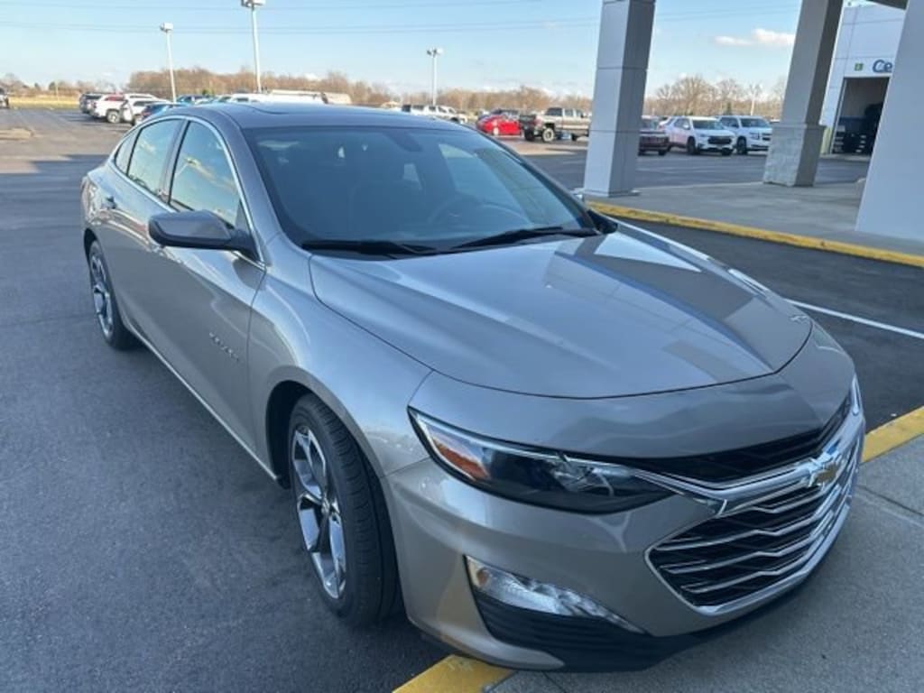 Used 2022 Chevrolet Malibu LT Car