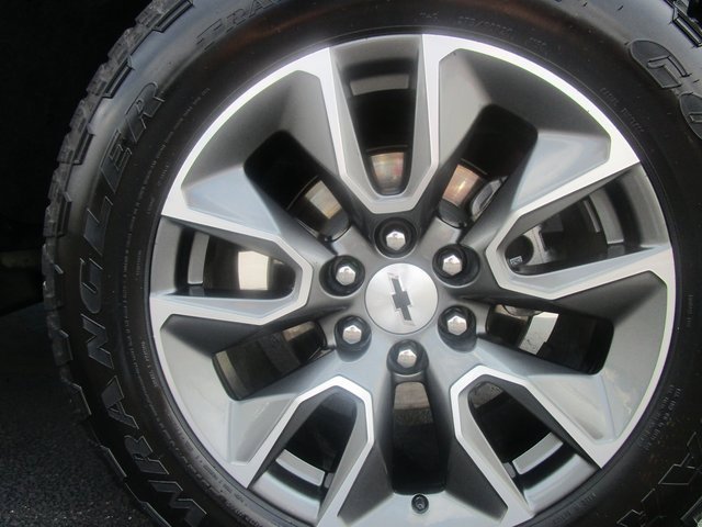 Certified 2024 Chevrolet Silverado 1500 RST with VIN 1GCRDEED8RZ315044 for sale in Daleville, IN