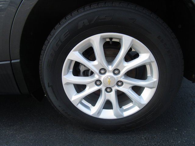 Used 2019 Chevrolet Equinox LT with VIN 2GNAXUEV1K6196818 for sale in Daleville, IN