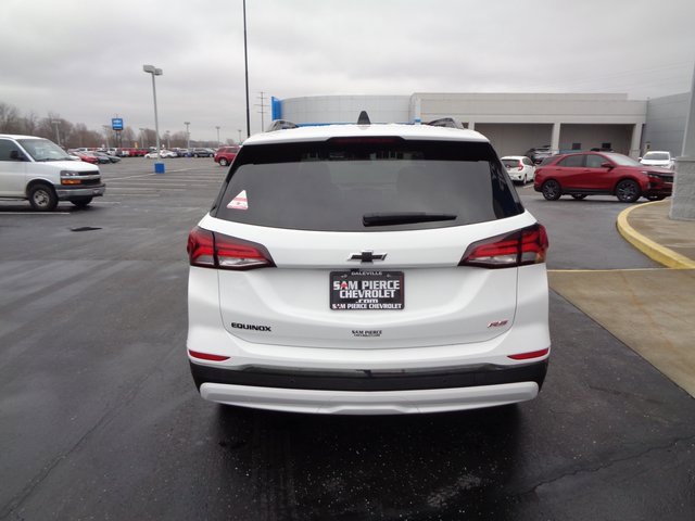 2022 Chevrolet Equinox RS photo 4