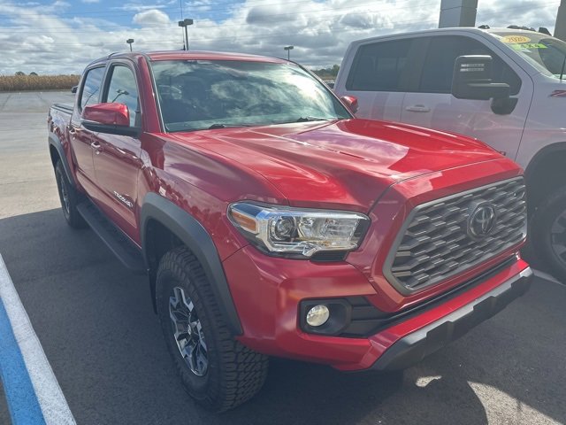 2022 Toyota Tacoma SR photo 2