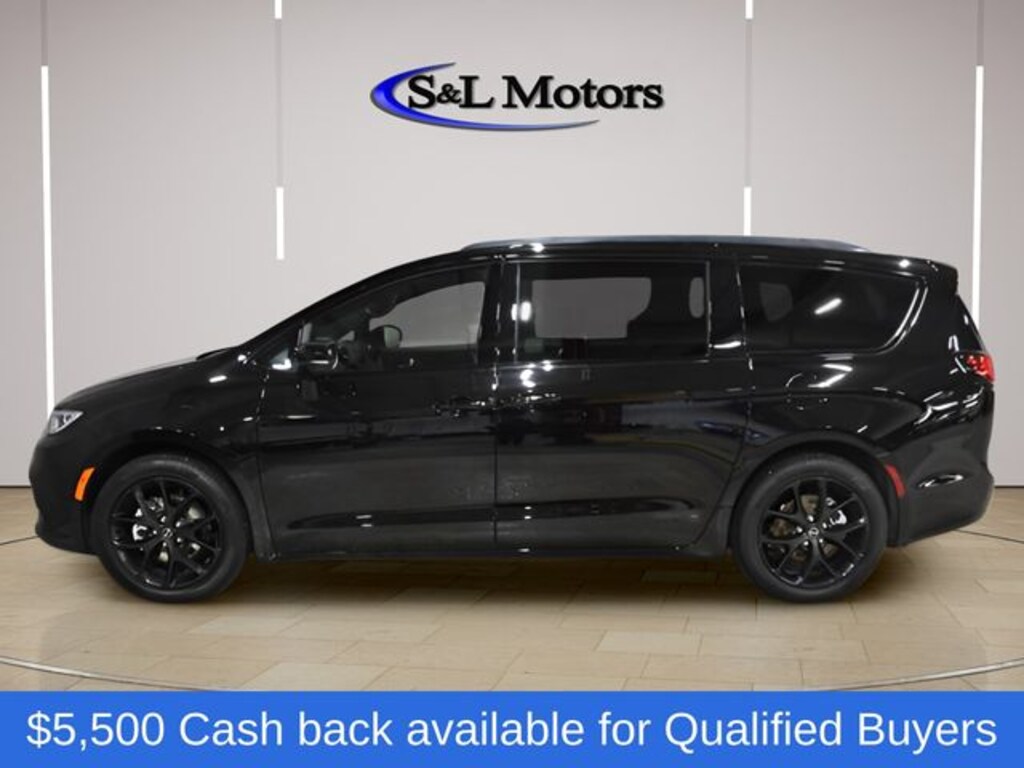 New 2026 Chrysler Pacifica SELECT Passenger Van