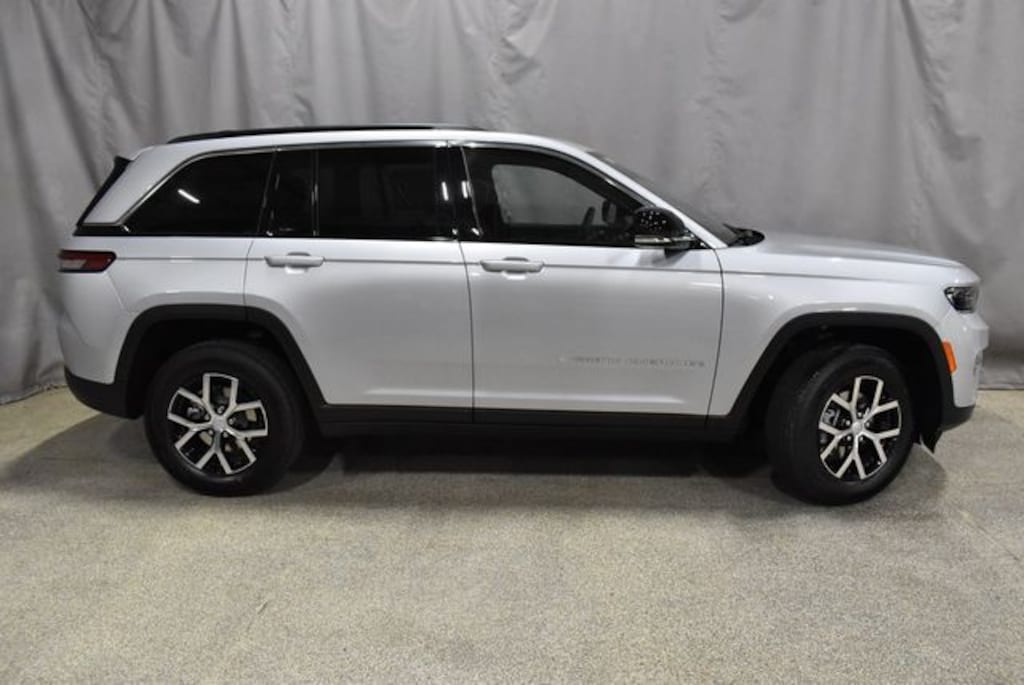 New 2025 Jeep Grand Cherokee LIMITED 4X4 Sport Utility