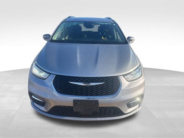 Used 2021 Chrysler Pacifica Touring with VIN 2C4RC1FGXMR503653 for sale in Pulaski, WI