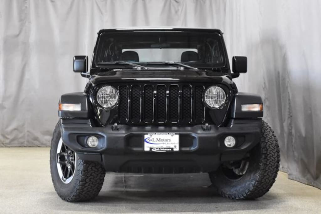 Used 2023 Jeep Wrangler Sport SUV
