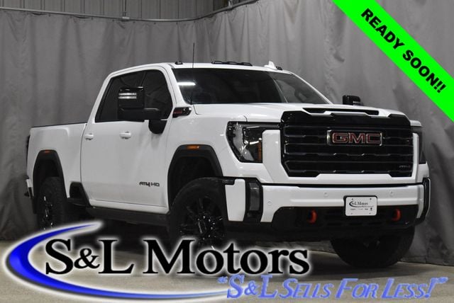 2024 GMC Sierra 2500HD AT4's photo