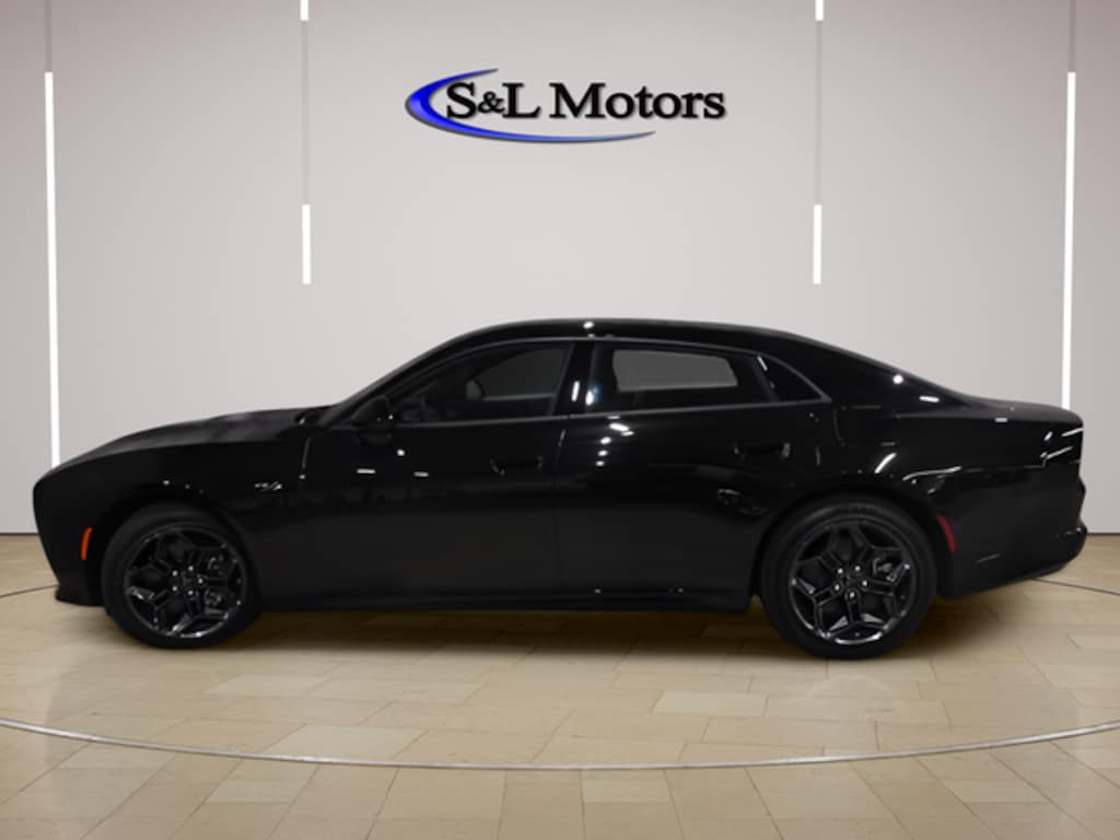 New 2026 Dodge Charger R/T PLUS 4-DOOR AWD Sedan