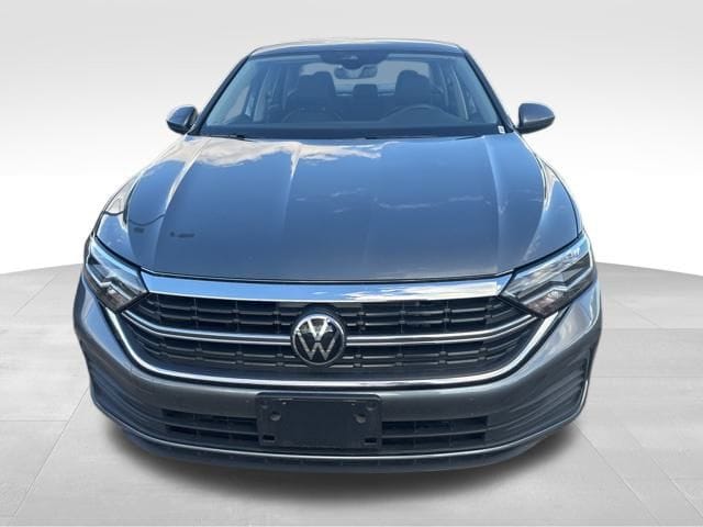 Used 2024 Volkswagen Jetta SE with VIN 3VWEM7BU4RM082857 for sale in Pulaski, WI